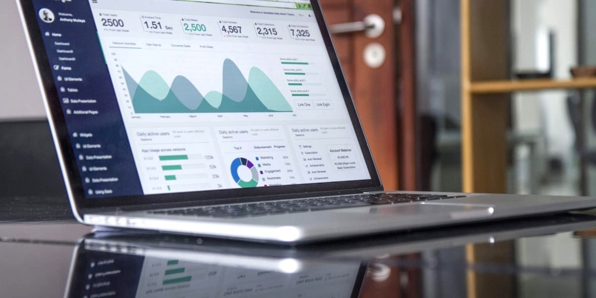 European banking app dashboard
